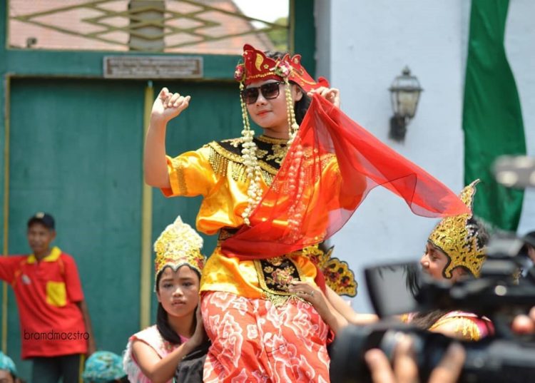 The Mystical Dance of Cirebon