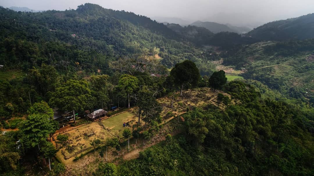 gunung padang megalithic site