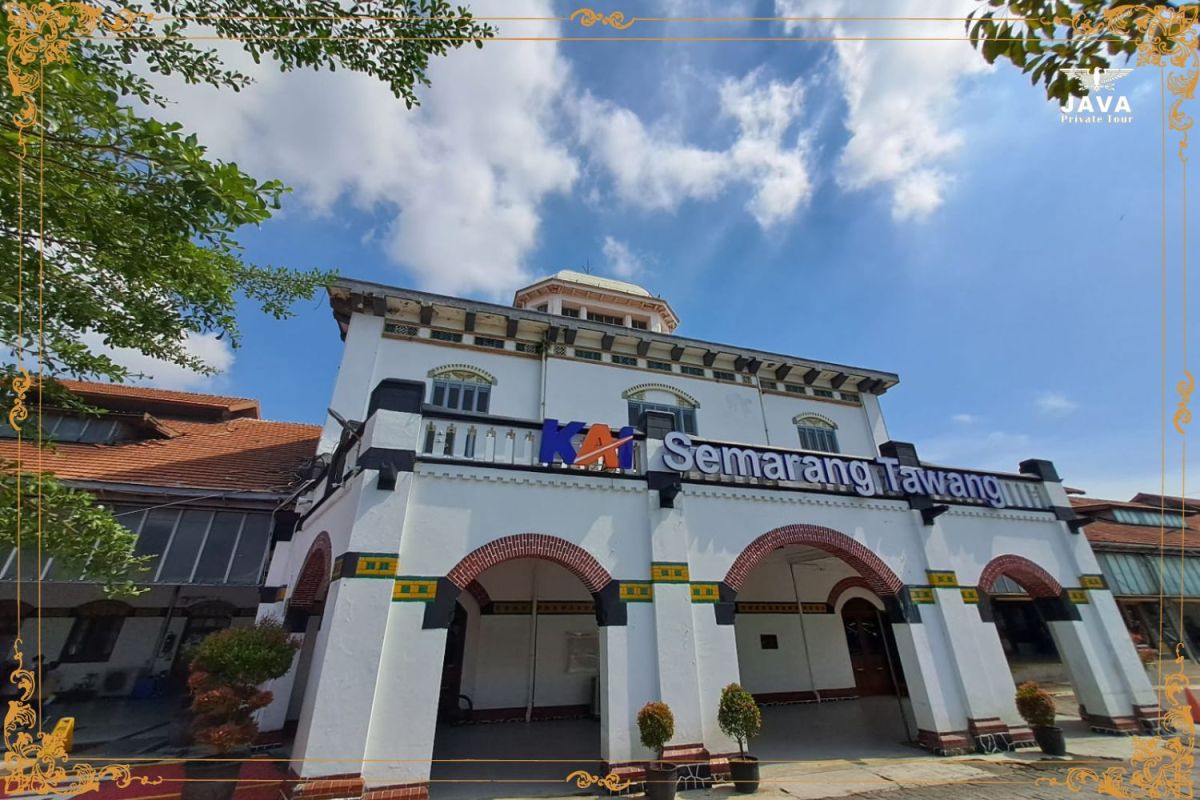 Semarang Tawang Train Station