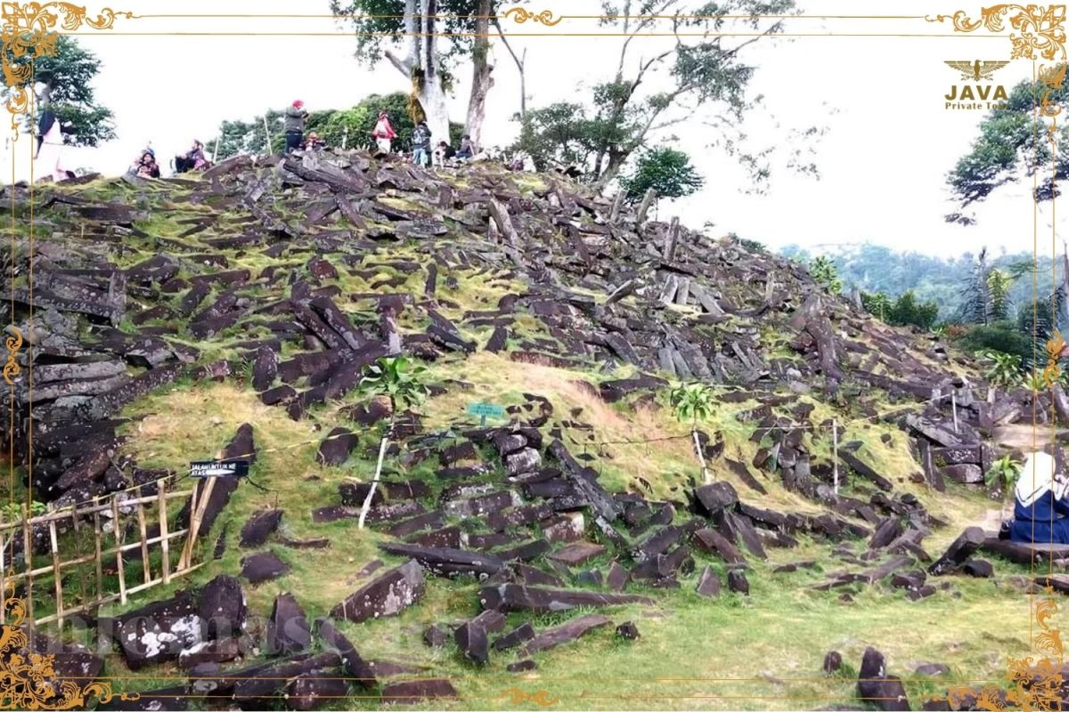 Gunung Padang Megalithicum Site Older Than Pyramid Giza