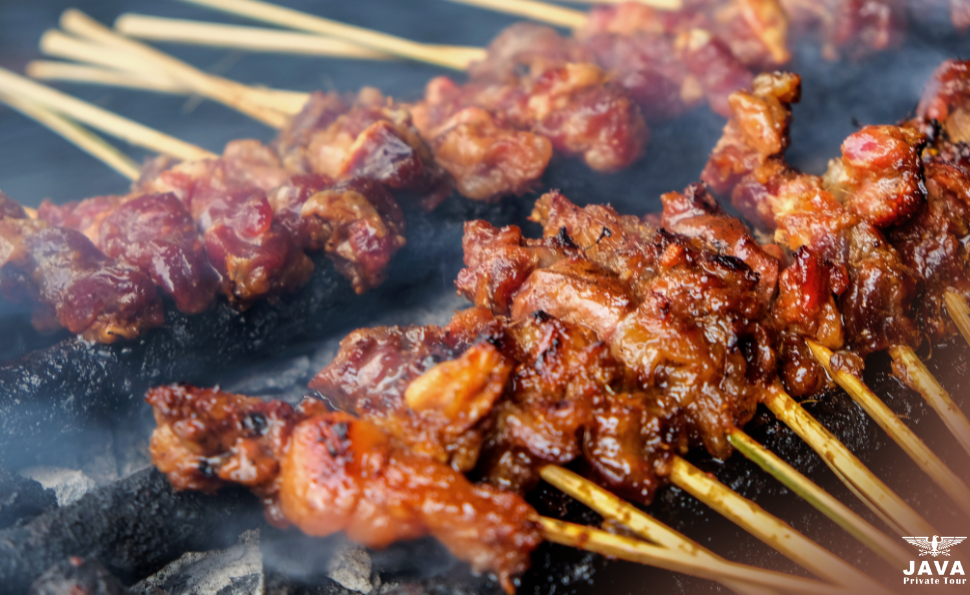 Exploring the Unique Flavors of Sate Madura and Sate Ponorogo Similar Yet Different