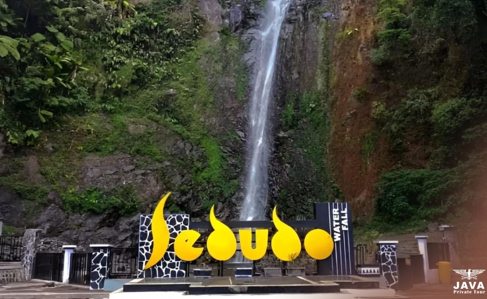 Experience Sedudo Waterfall with Java Private Tour